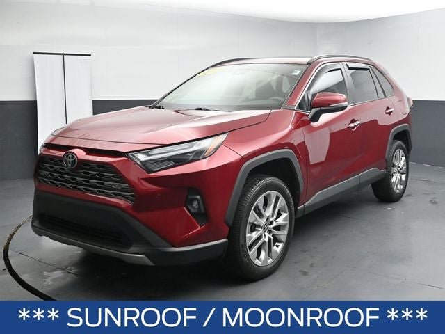 Used 2024 Toyota RAV4 Limited FWD image 3