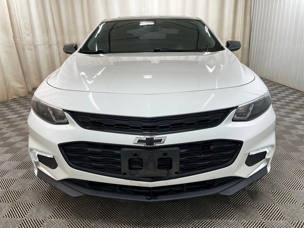 Used 2018 Chevrolet Malibu LT w/ Redline Edition image 11