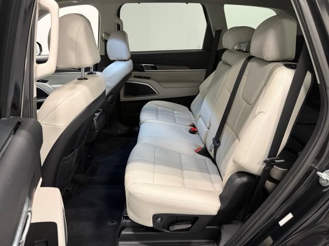 Used 2022 Kia Telluride EX FWD image 32