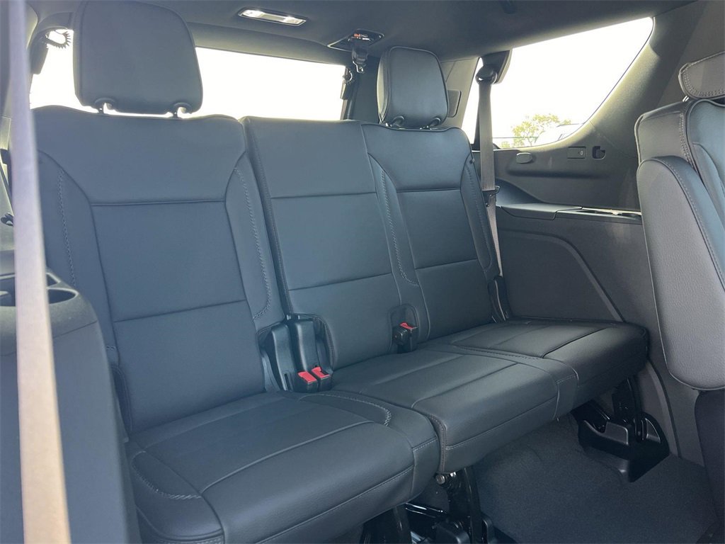 New 2026 GMC Yukon Denali w/ Sun & Power Step Package image 33