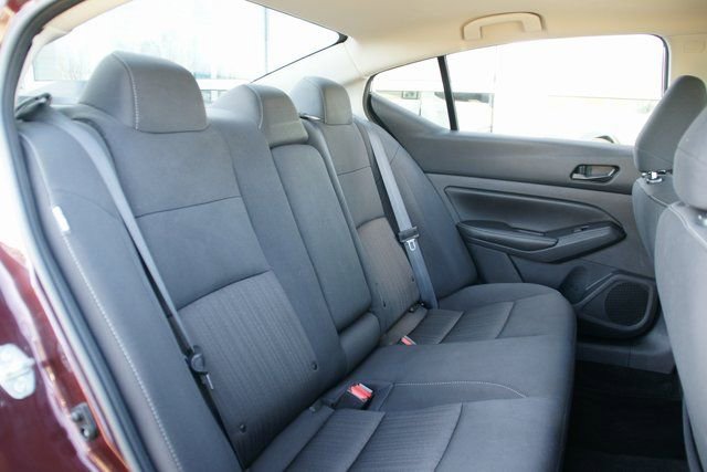 Used 2024 Nissan Altima 2.5 SV image 30