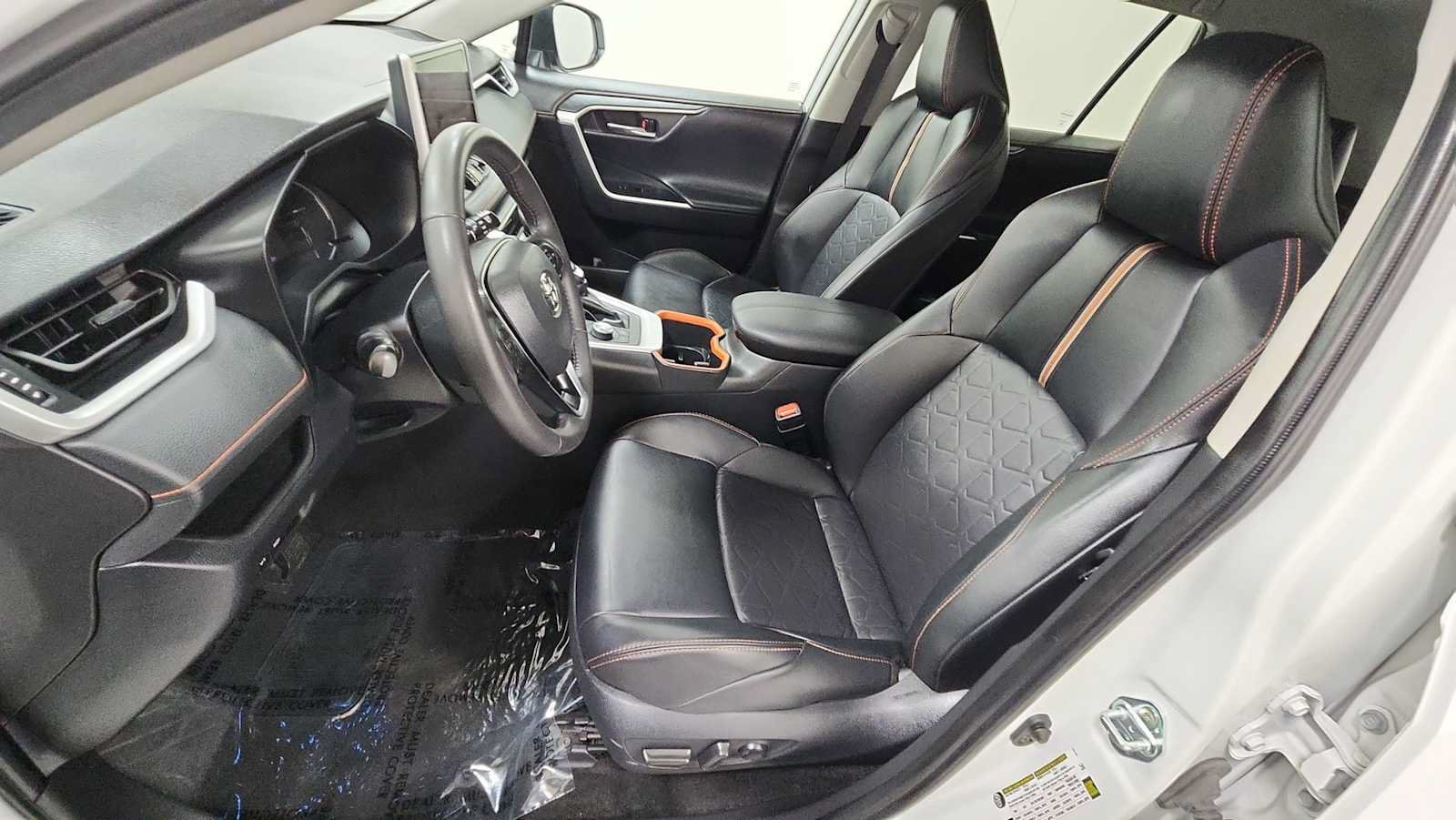 Used 2024 Toyota RAV4 Adventure AWD/4WD image 13