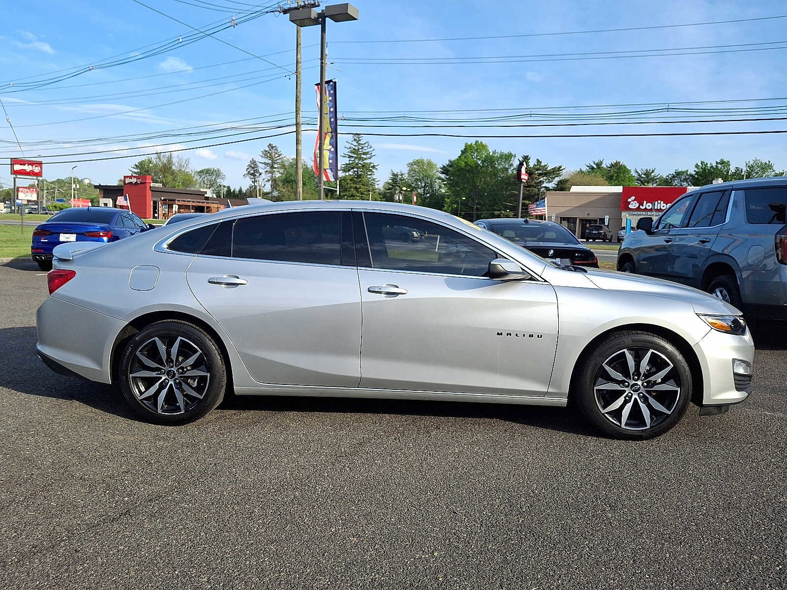 Used 2022 Chevrolet Malibu RS FWD image 8