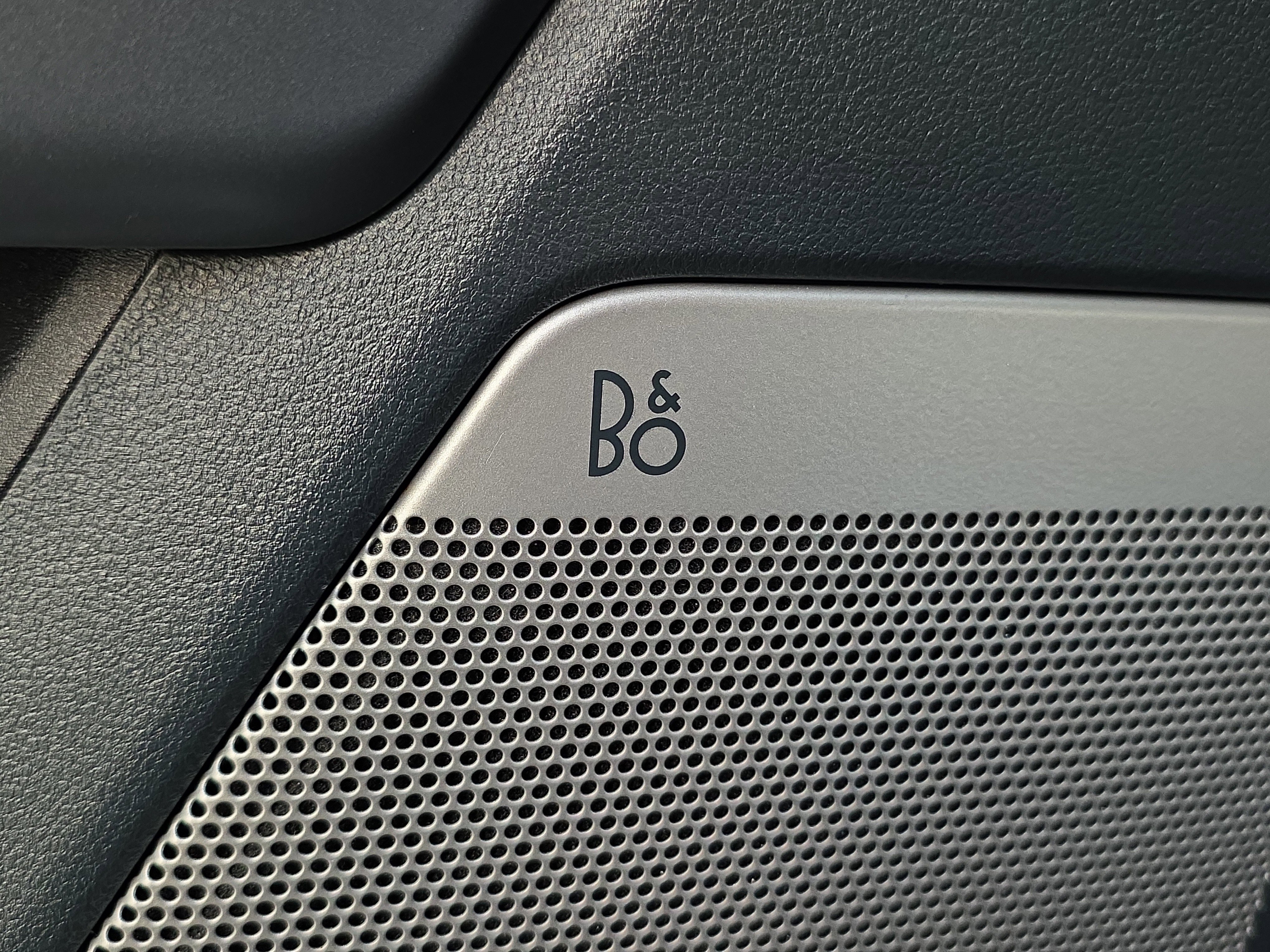 Used 2021 Ford F150 Lariat image 14