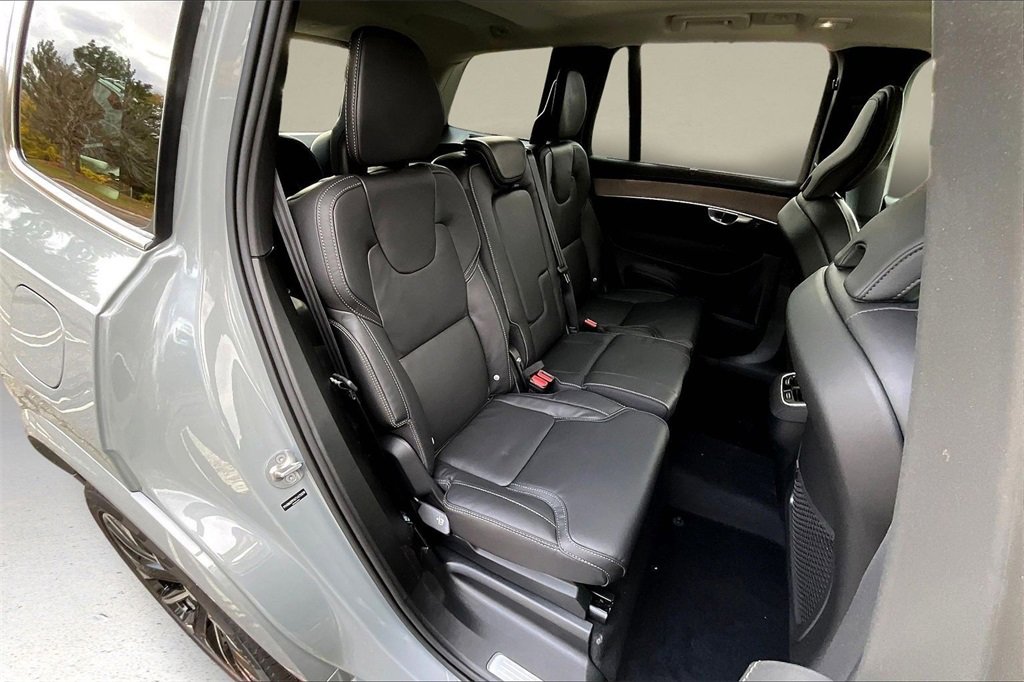 New 2026 Volvo XC90 B6 Ultra image 10