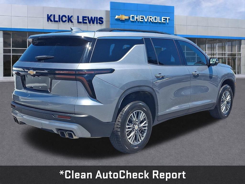Used 2024 Chevrolet Traverse LT AWD/4WD image 8