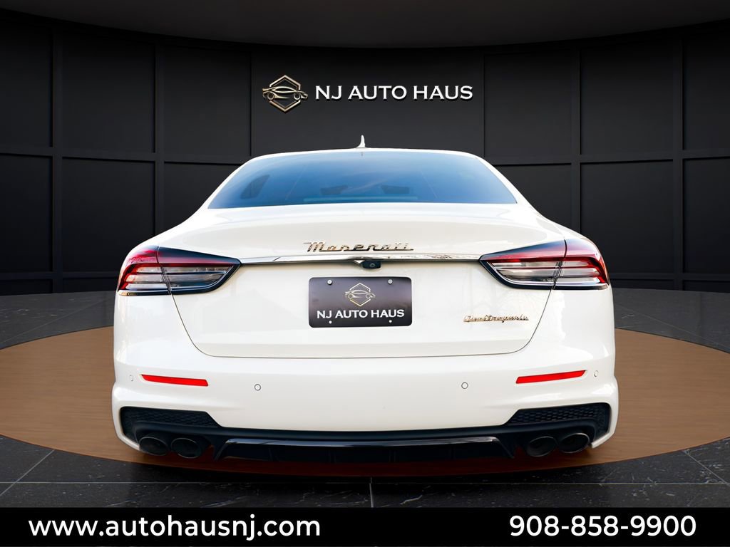 Used 2022 Maserati Quattroporte Modena image 7