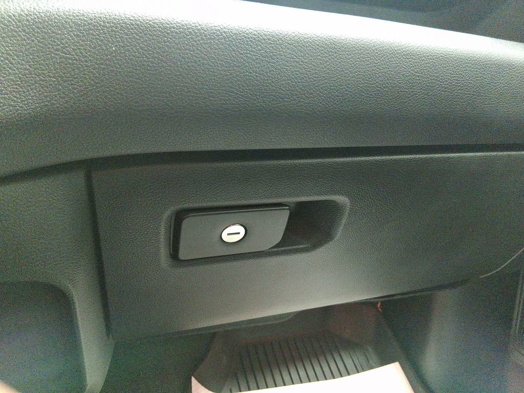Used 2023 RAM 1500 Big Horn AWD/4WD image 50