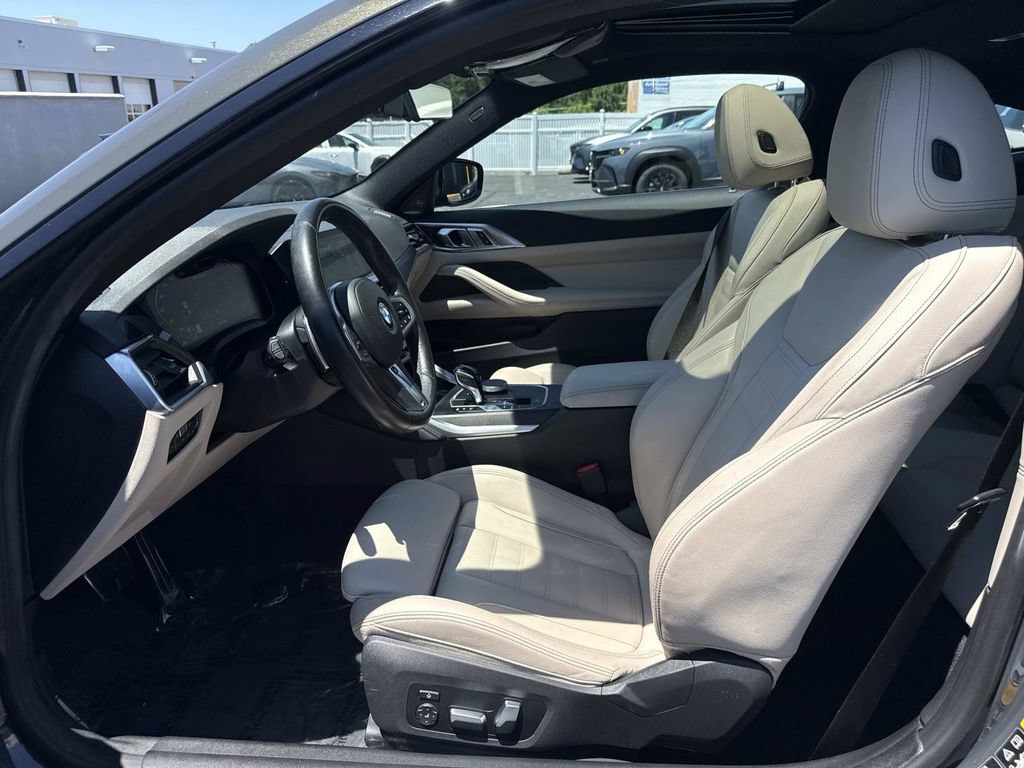 Used 2023 BMW 440i xDrive Coupe w/ M Carbon Exterior Package AWD/4WD image 25