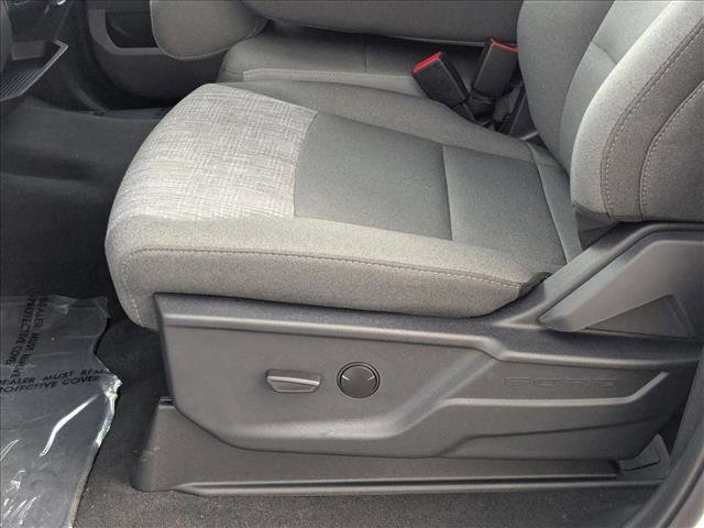 New 2026 Ford F250 XLT w/ XLT Premium Package image 4