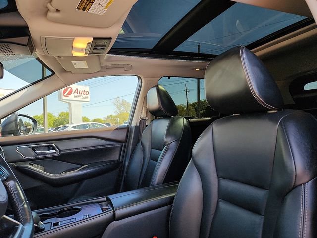 Used 2021 Nissan Rogue SL w/ Premium Package FWD image 13