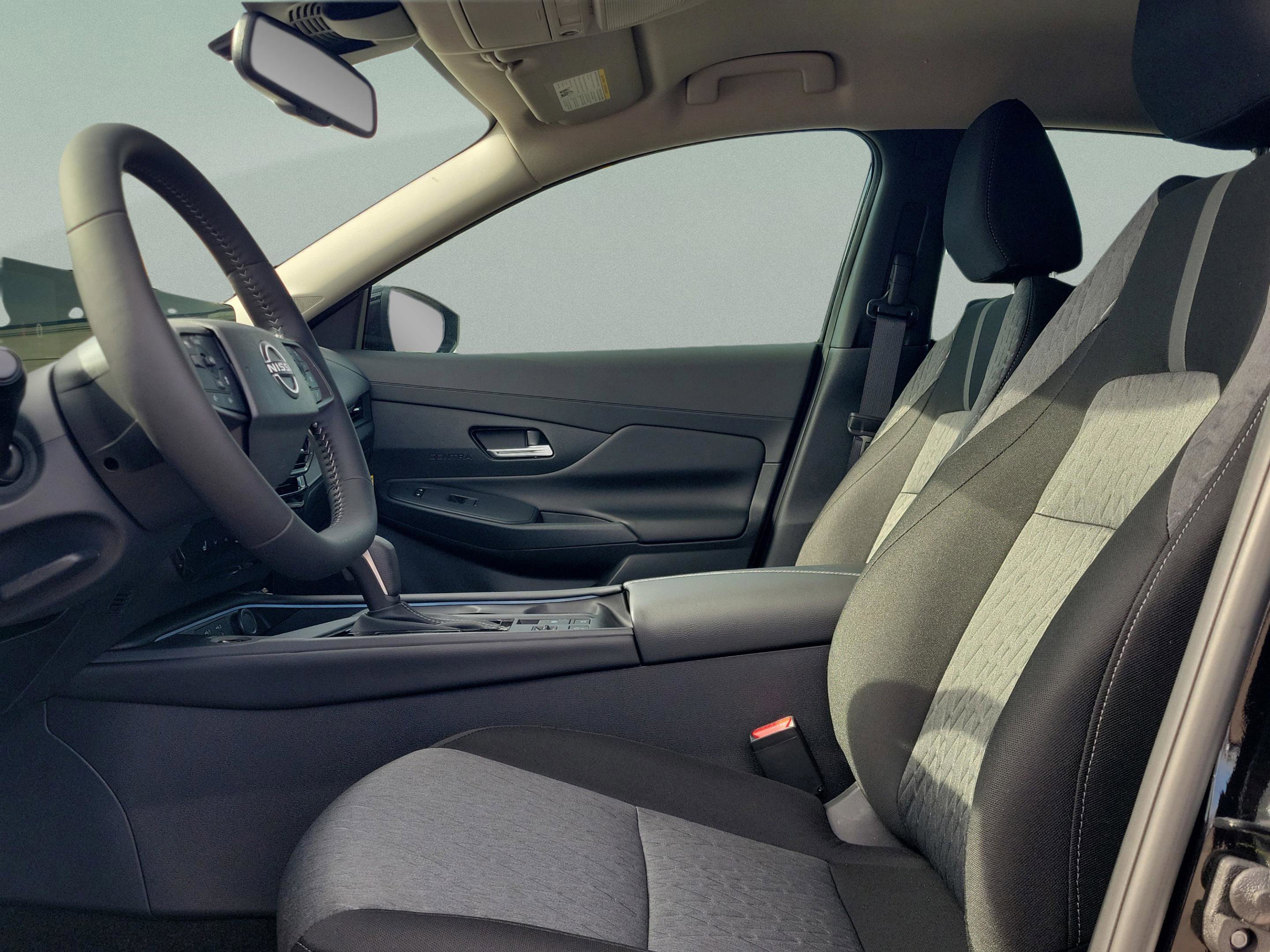 New 2026 Nissan Sentra SV w/ SV Convenience Package image 20