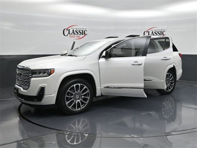 Certified 2023 GMC Acadia Denali w/ Denali Ultimate Package image 33