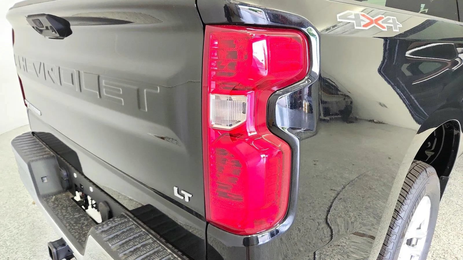 New 2026 Chevrolet Silverado 1500 LT AWD/4WD image 32