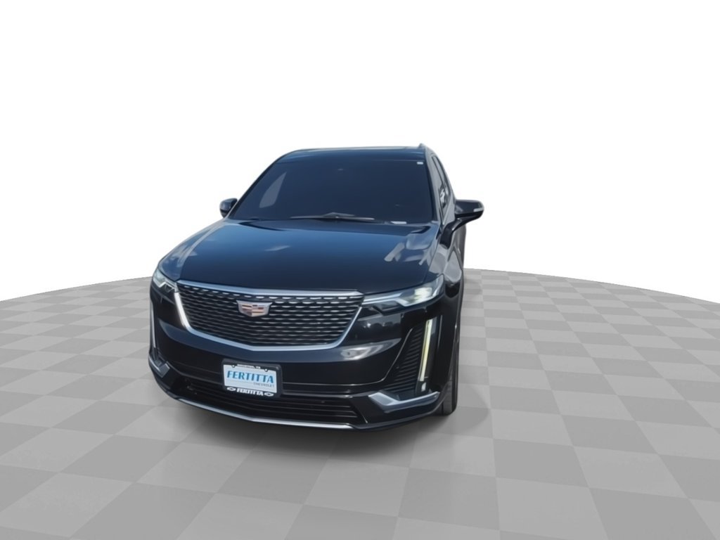 Certified 2021 Cadillac XT6 Premium Luxury FWD image 3