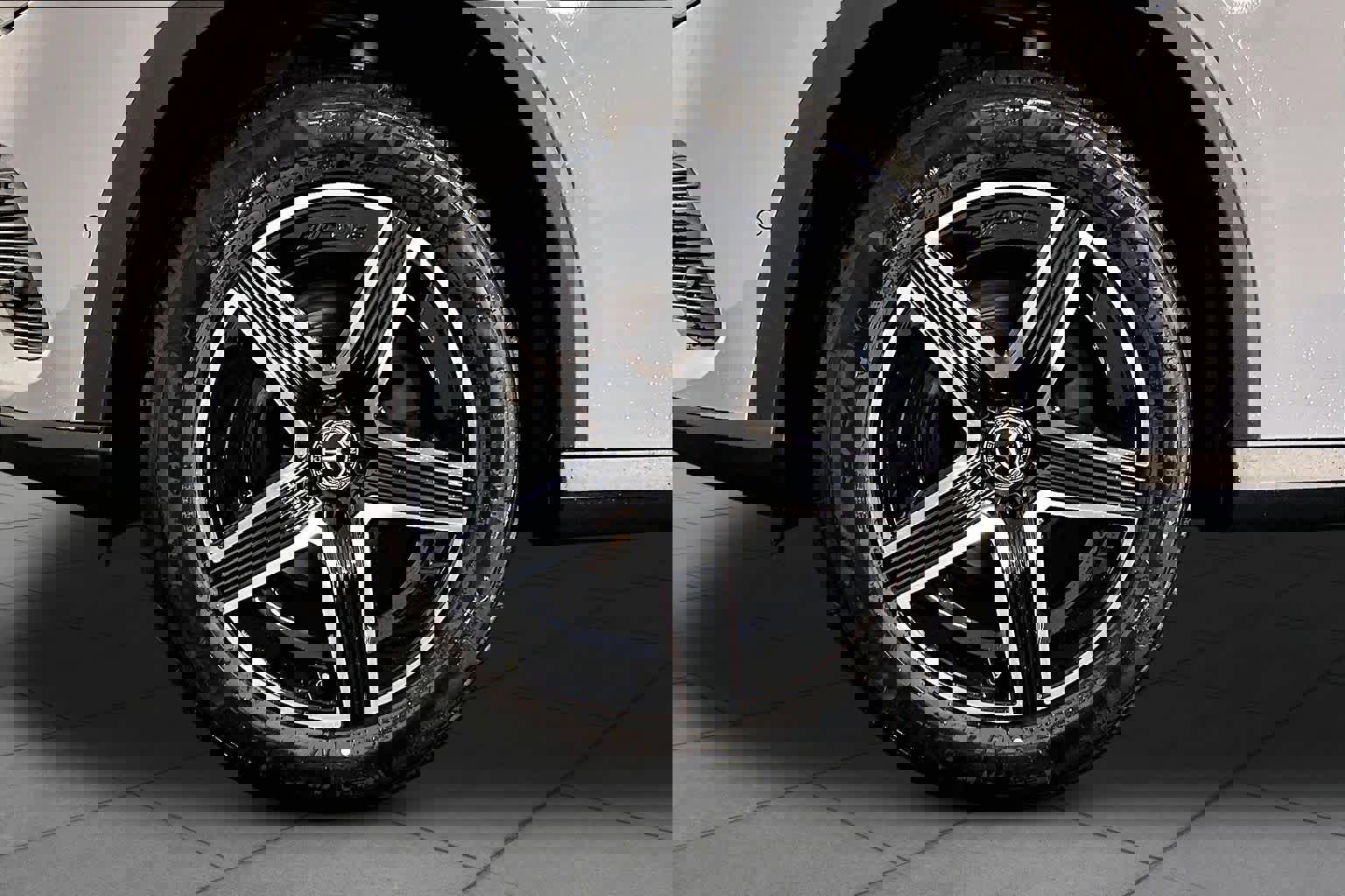 New 2026 Mercedes-Benz GLC 300 4MATIC image 17