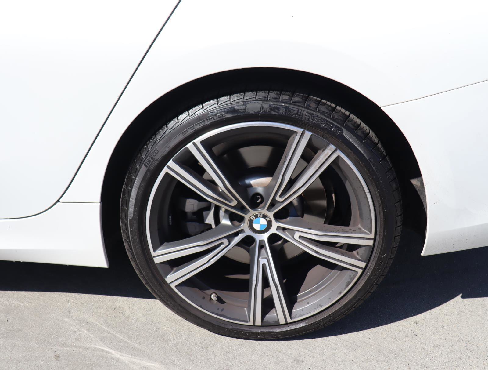 Used 2024 BMW 330i Sedan image 7