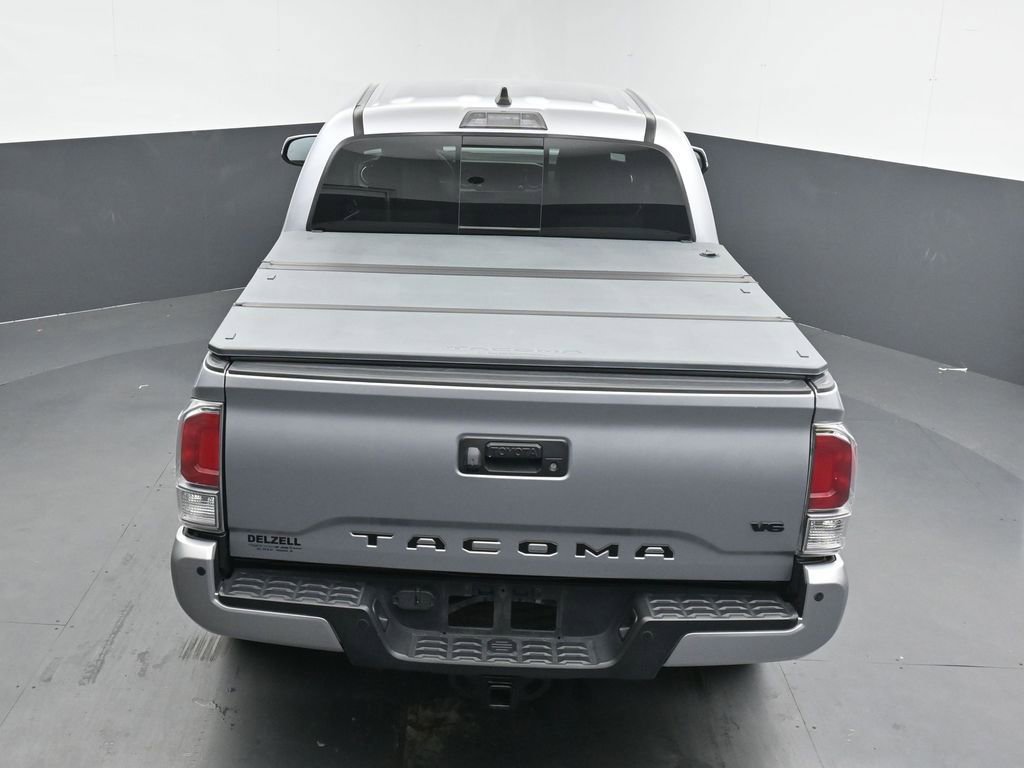 Used 2020 Toyota Tacoma TRD Sport w/ Technology Package image 28