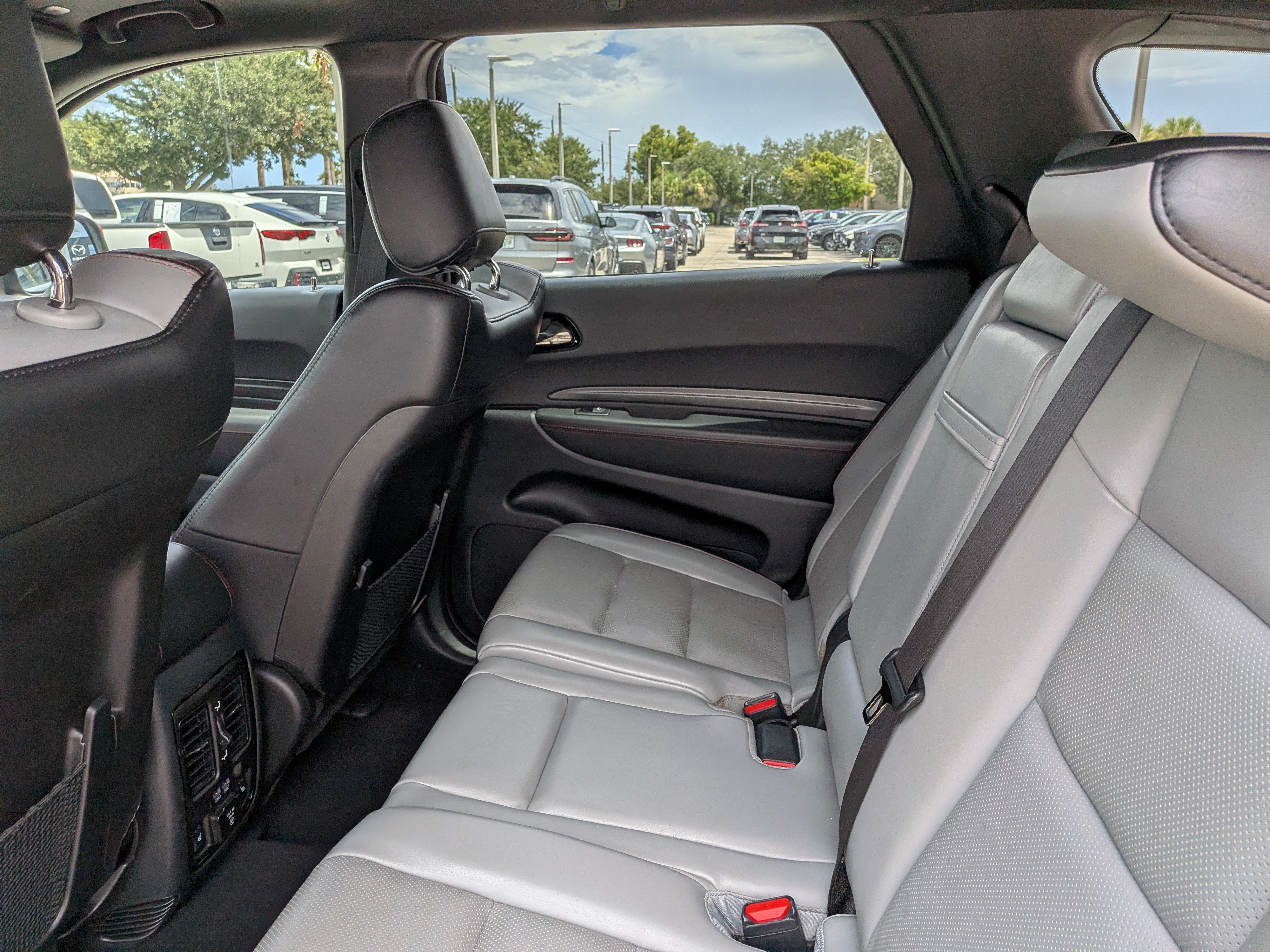 Used 2024 Dodge Durango GT RWD image 15