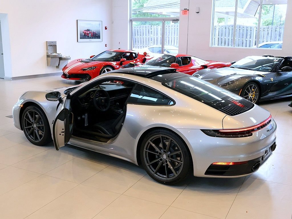Used 2023 Porsche 911 Carrera T RWD image 64