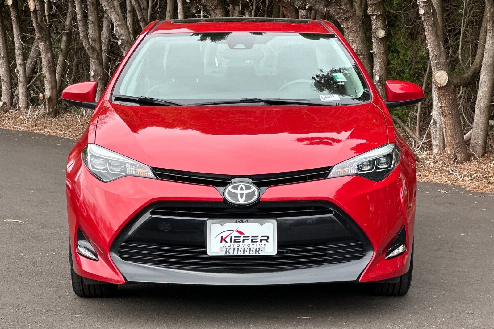 Used 2018 Toyota Corolla XLE FWD image 9