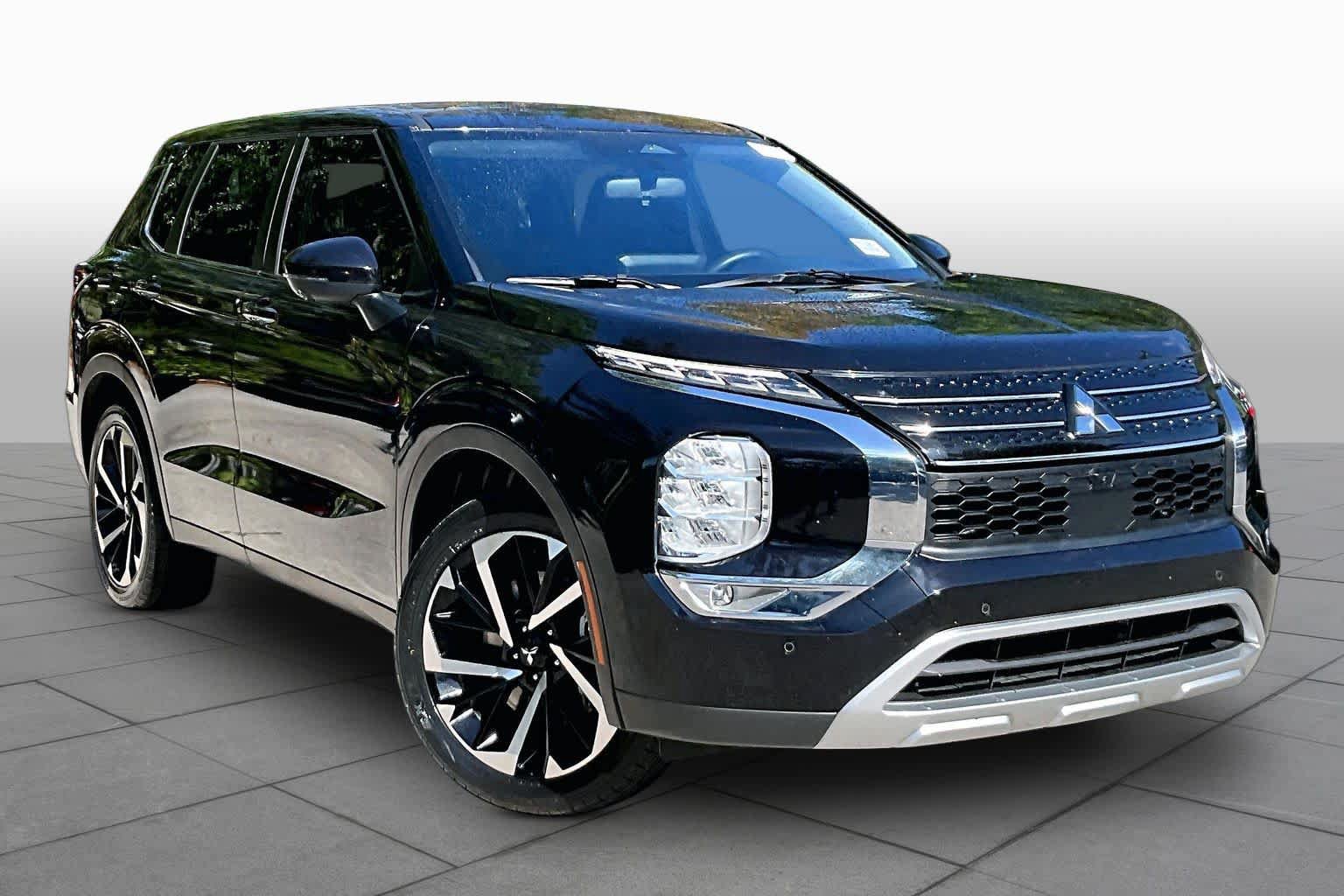 Used 2024 Mitsubishi Outlander SE FWD image 4