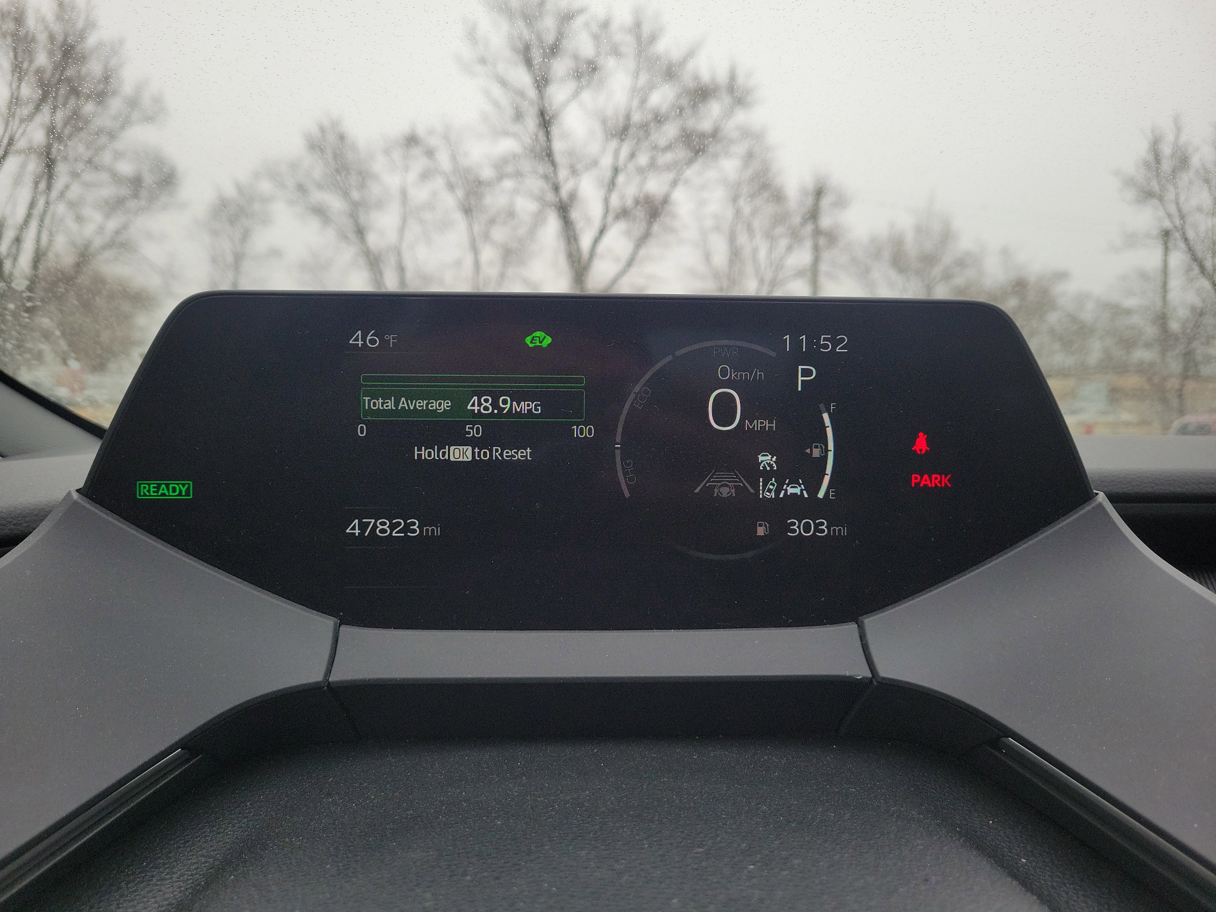 Used 2024 Toyota Prius LE image 21