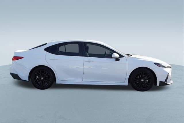 Used 2025 Toyota Camry SE w/ Multimedia Upgrade Package image 10