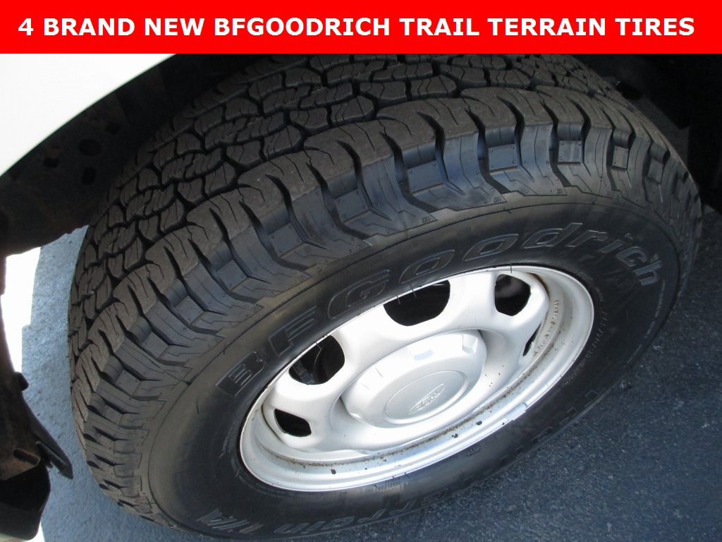 Used 2015 Ford F150 XL w/ Equipment Group 101A Mid image 3