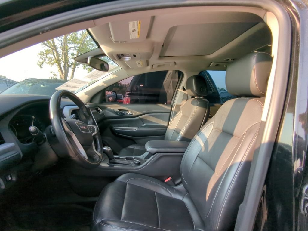 Used 2019 GMC Acadia SLT FWD image 6