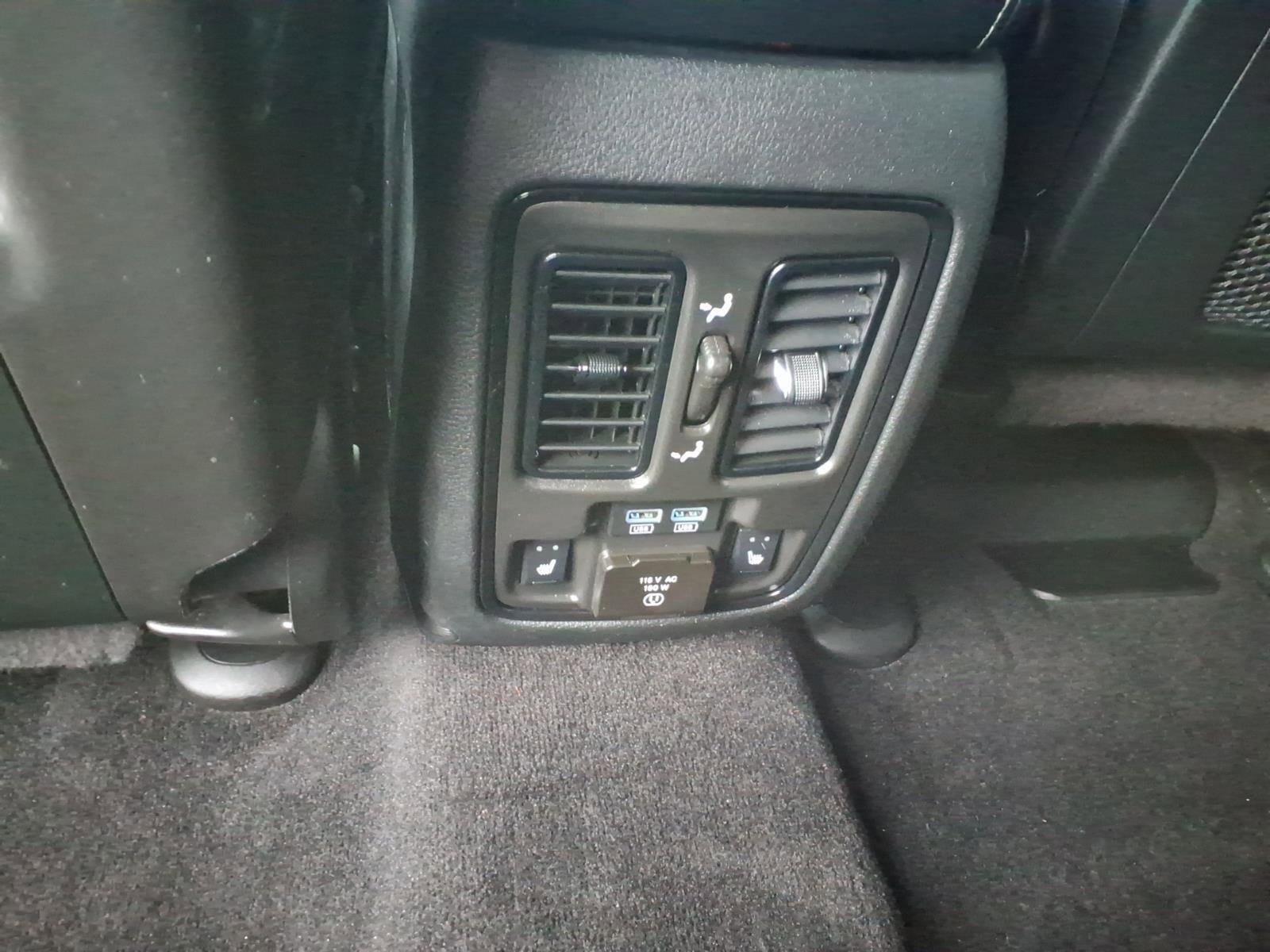 Used 2022 Dodge Durango GT image 10