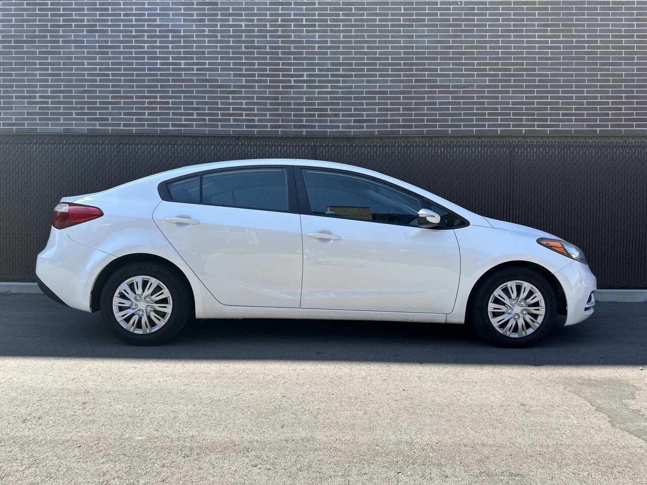 Used 2016 Kia Forte LX w/ LX Popular Package image 7