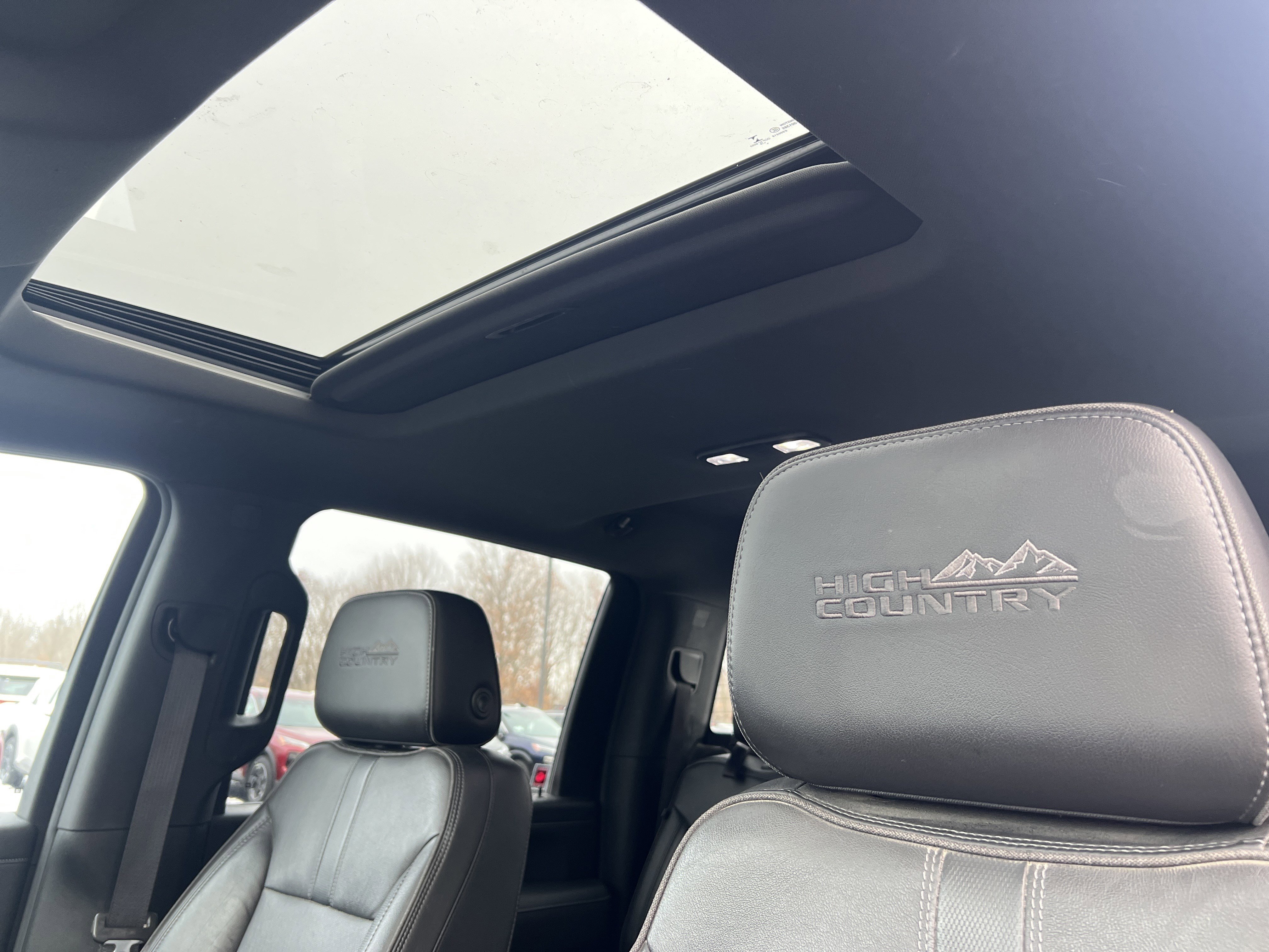 Used 2020 Chevrolet Silverado 2500 High Country image 26