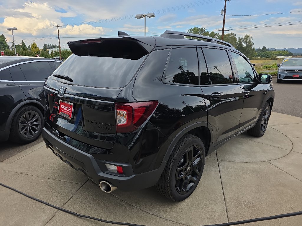 Used 2024 Honda Passport Black Edition image 7