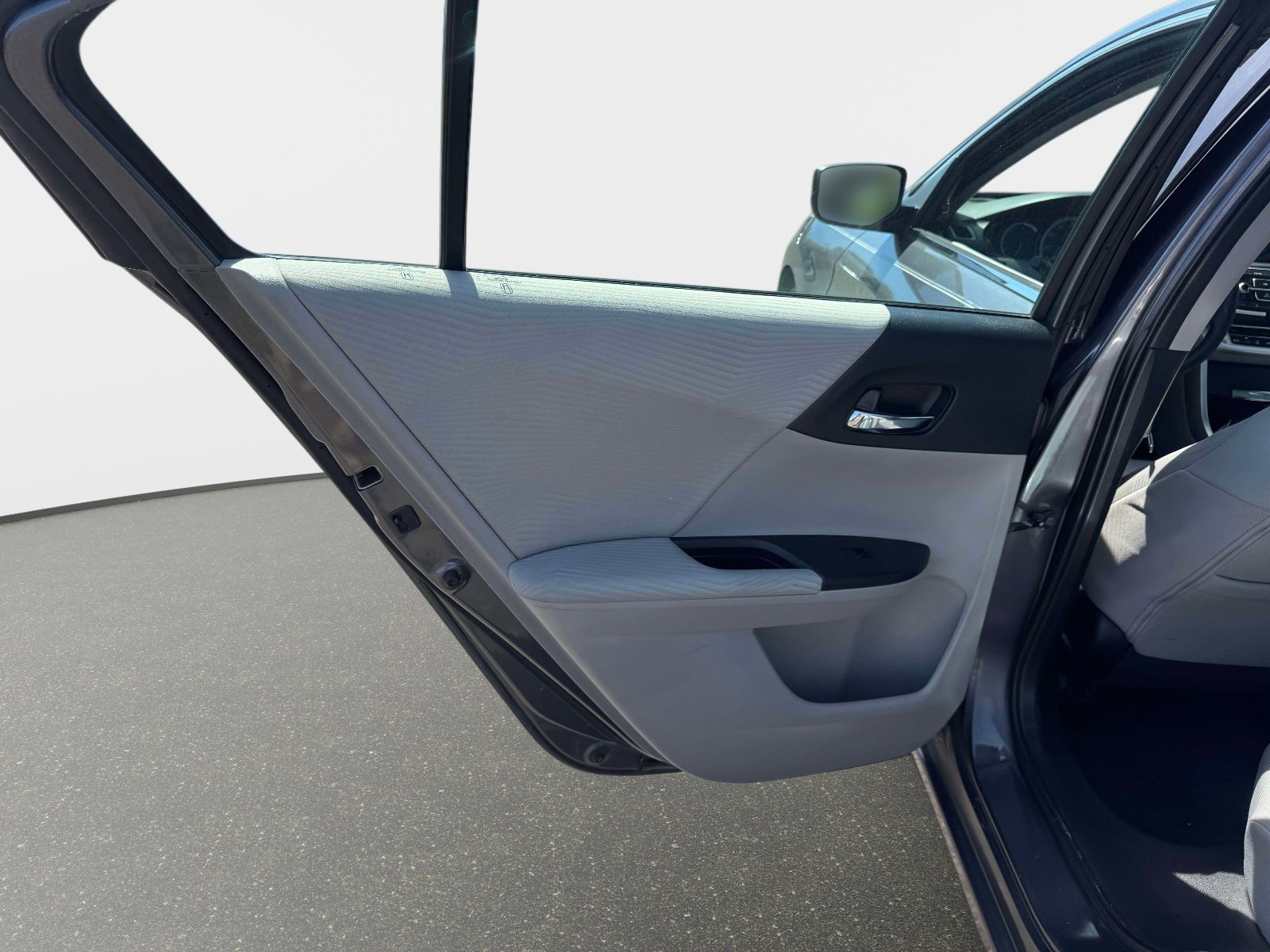 Used 2015 Honda Accord LX image 16