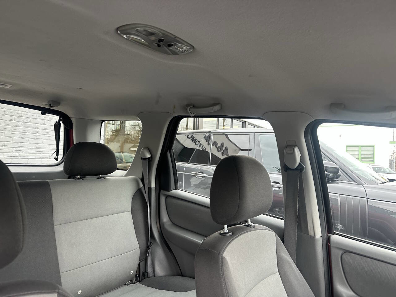 Used 2003 Ford Escape XLS image 18