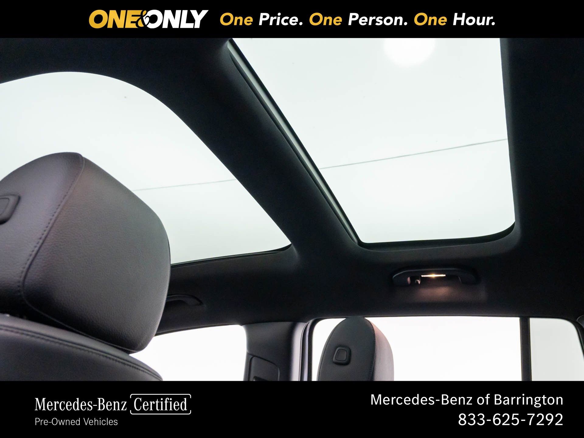 Used 2023 Mercedes-Benz GLB 250 4MATIC w/ Premium Package image 21