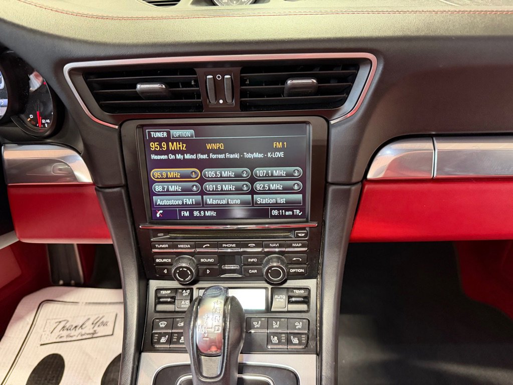 Used 2015 Porsche 911 Targa 4S AWD/4WD image 32
