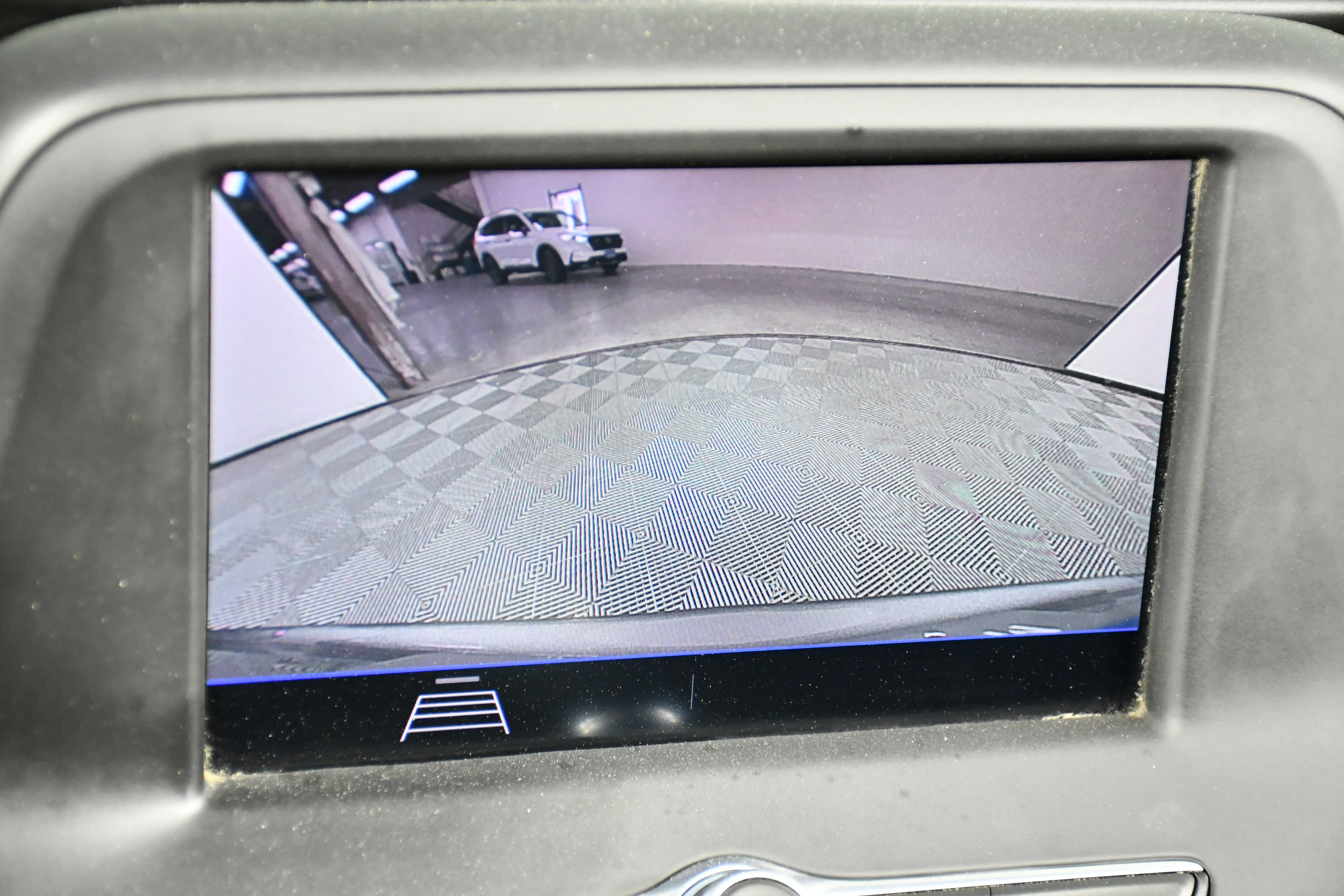 Used 2020 Chevrolet Camaro LT image 31