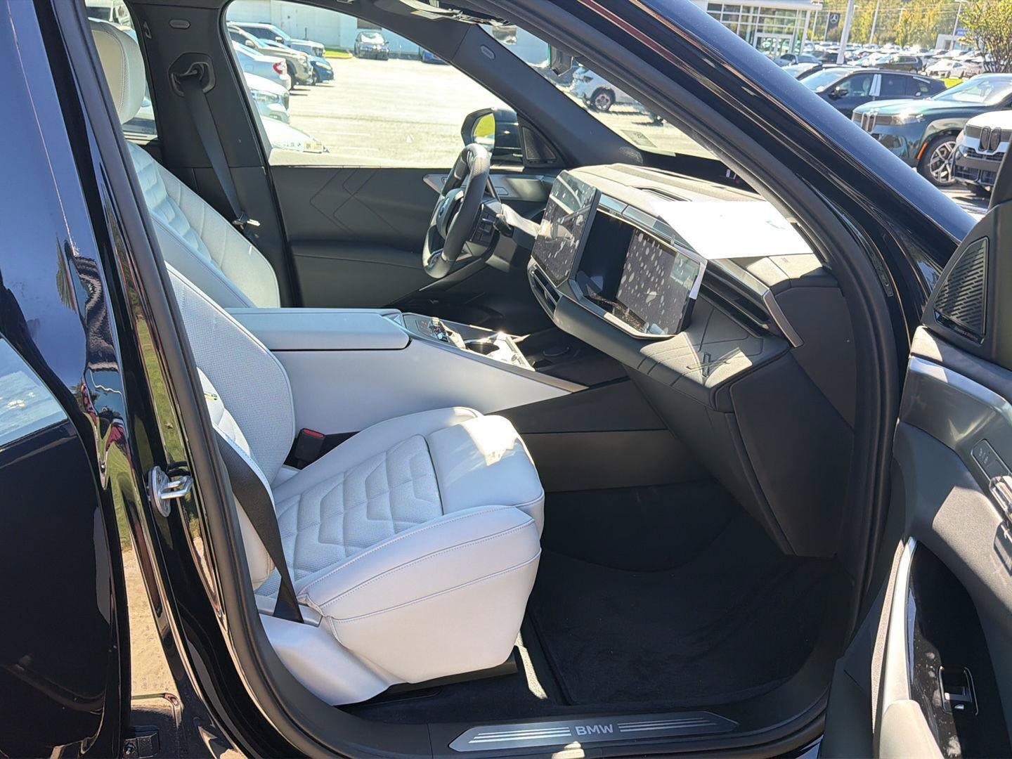 New 2027 BMW X5 xDrive40i AWD/4WD image 13