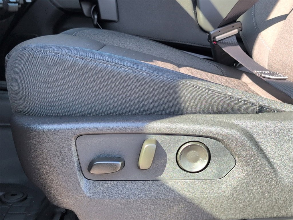 New 2026 Chevrolet Silverado 2500 Custom w/ Custom Convenience Package image 10