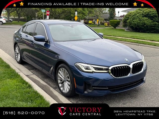Used 2022 BMW 530i xDrive image 3