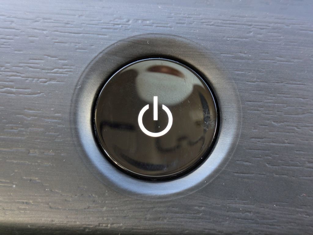 Used 2023 Nissan Ariya AWD image 29