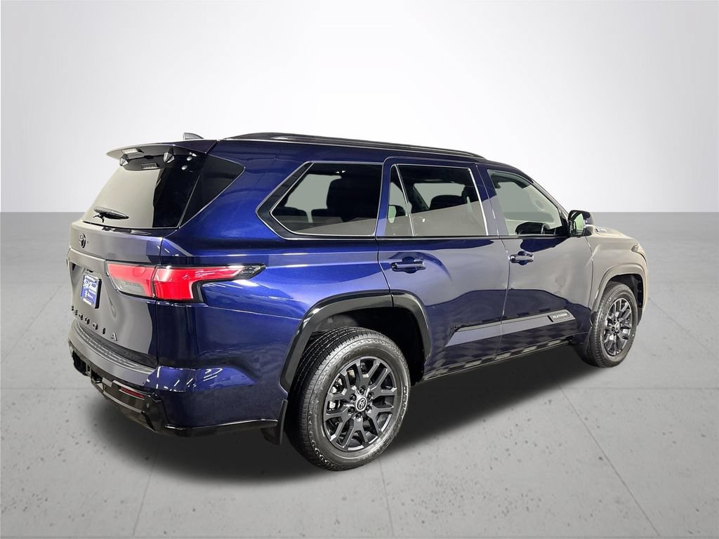 Used 2024 Toyota Sequoia Platinum AWD/4WD image 6