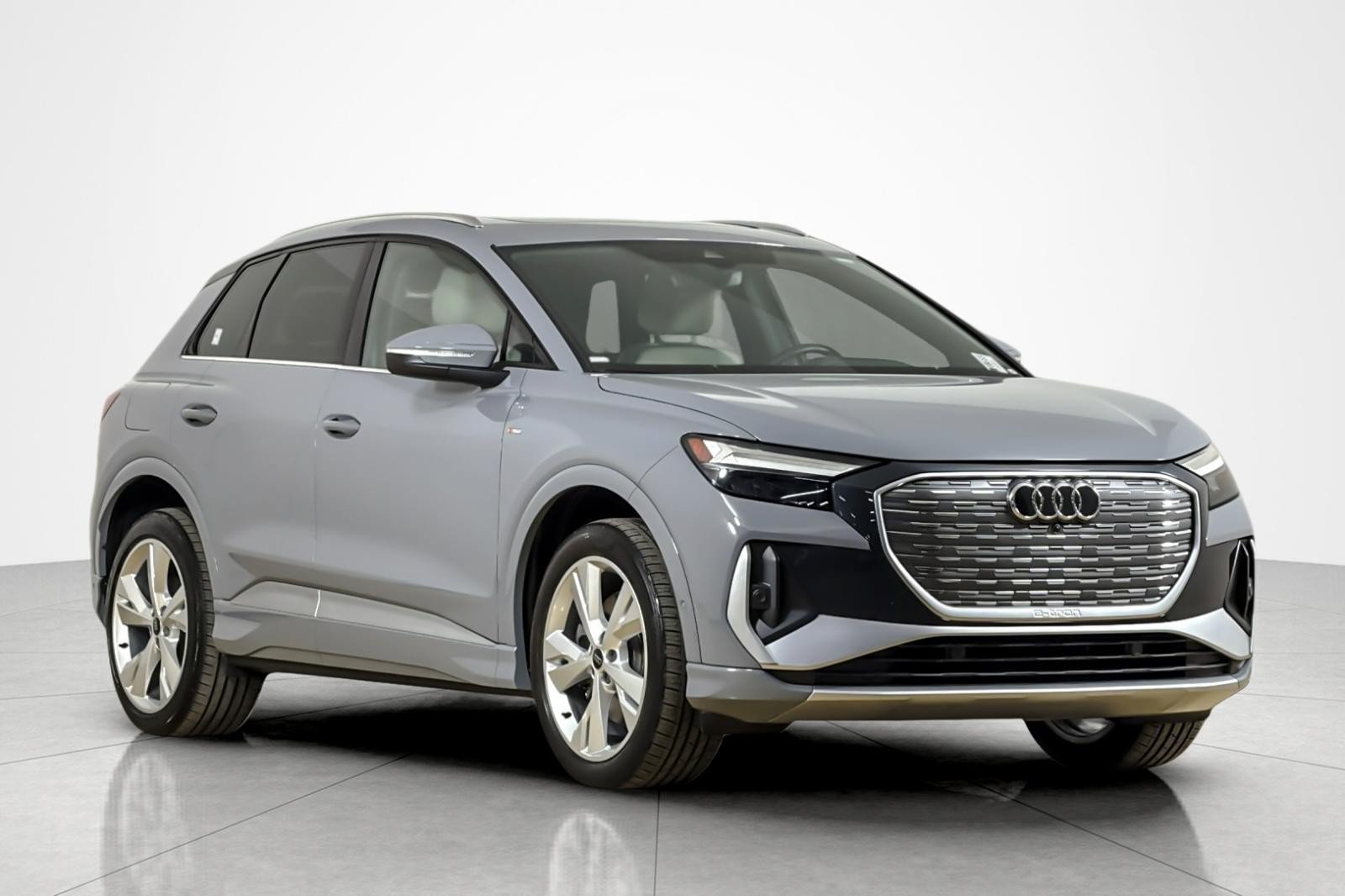 Certified 2023 Audi Q4 e-tron Premium Plus w/ Premium Plus AWD/4WD image 7