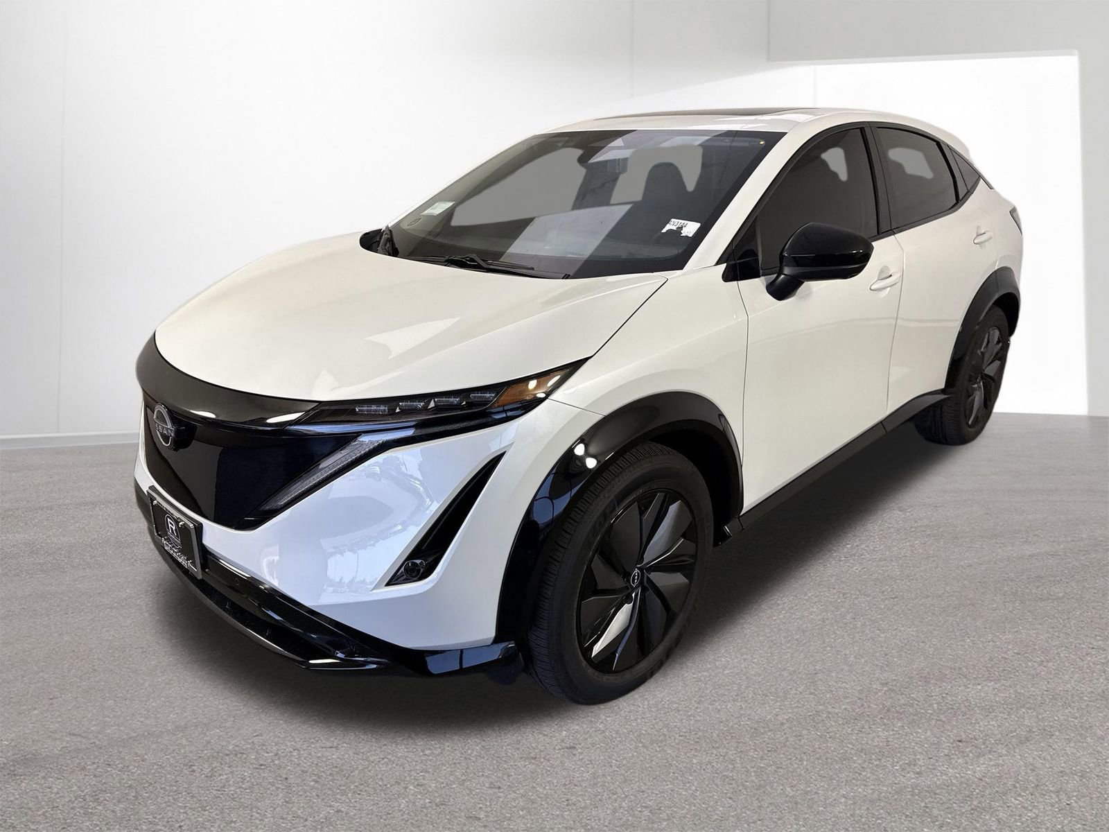 New 2025 Nissan Ariya AWD image 25