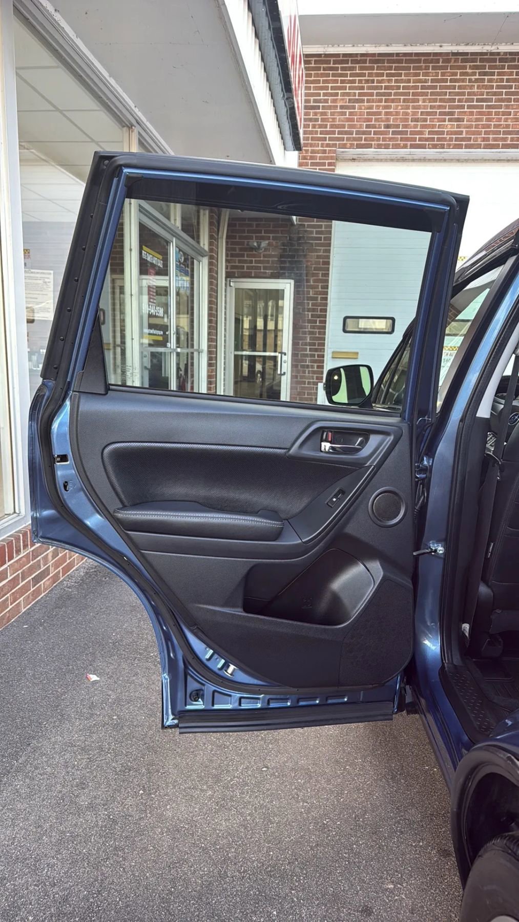 Used 2015 Subaru Forester 2.0XT Touring w/ Eyesight & Navigation System image 31