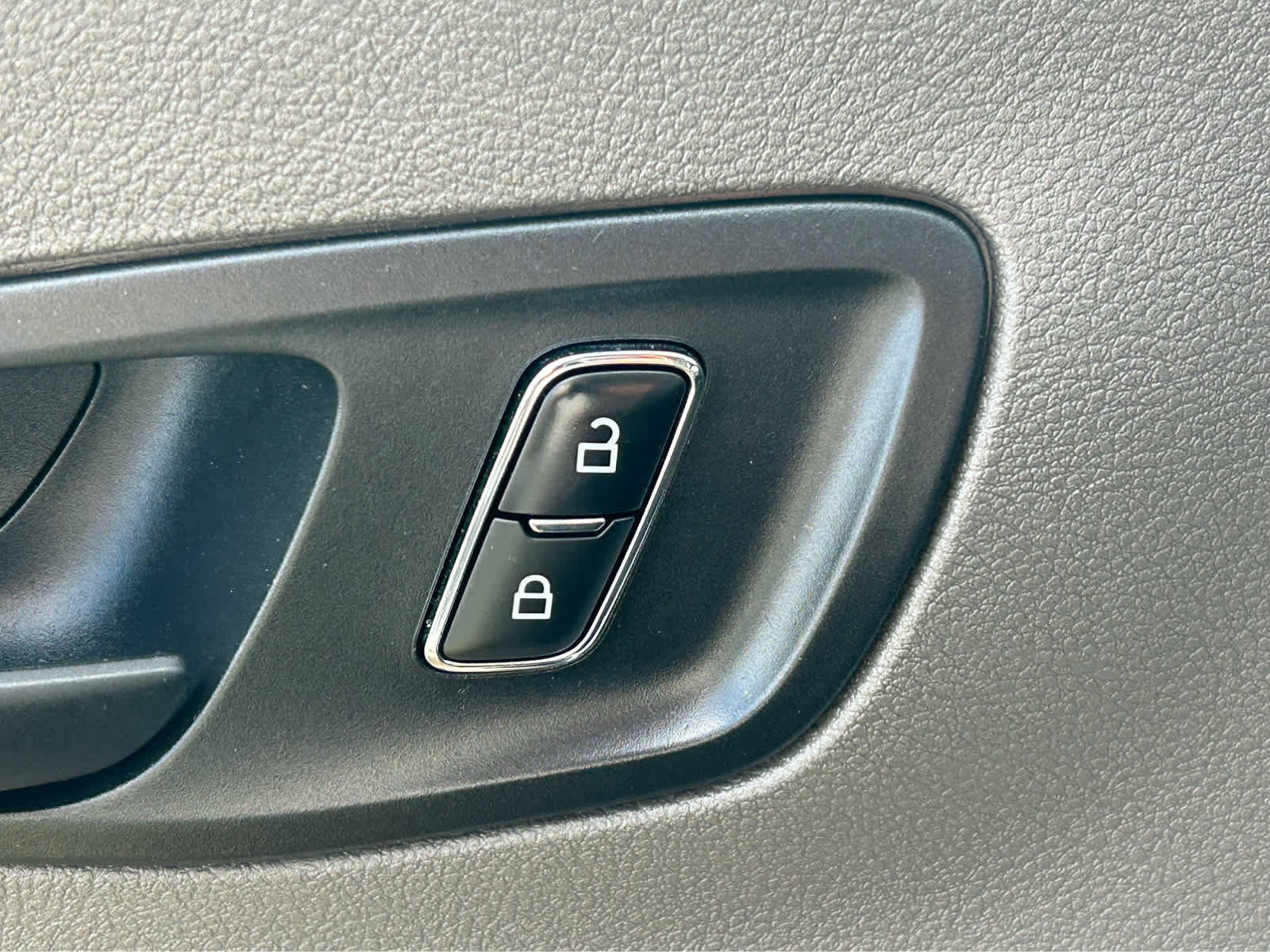 Used 2023 Ford Transit 250 w/ Load Area Protection Package image 18