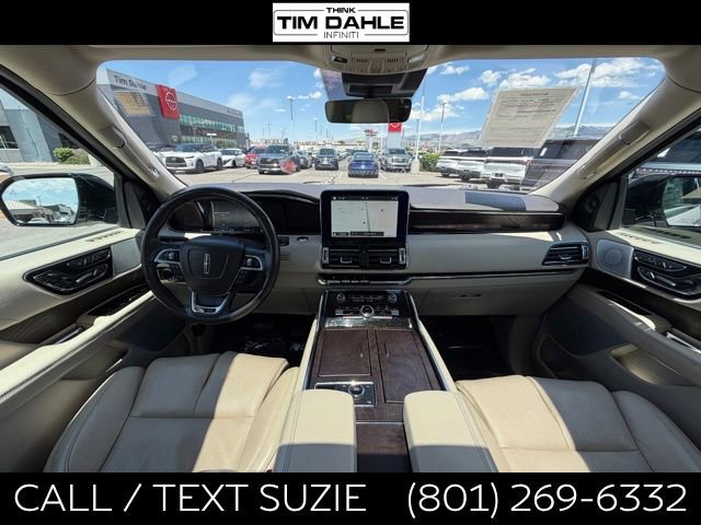 Used 2019 Lincoln Navigator L Reserve AWD/4WD image 2