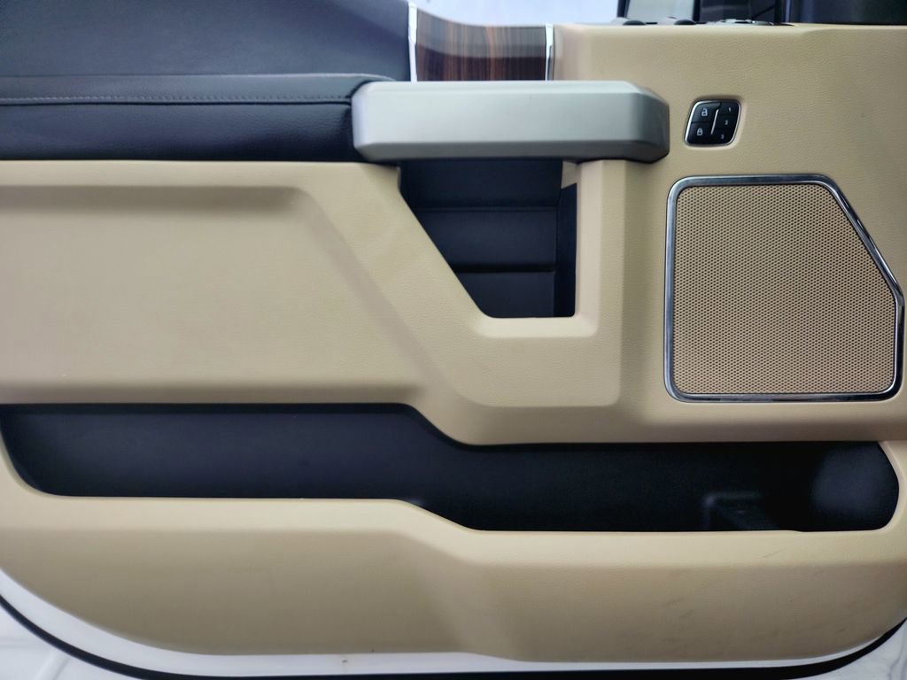 Used 2017 Ford F150 Lariat w/ Equipment Group 501A Mid image 25